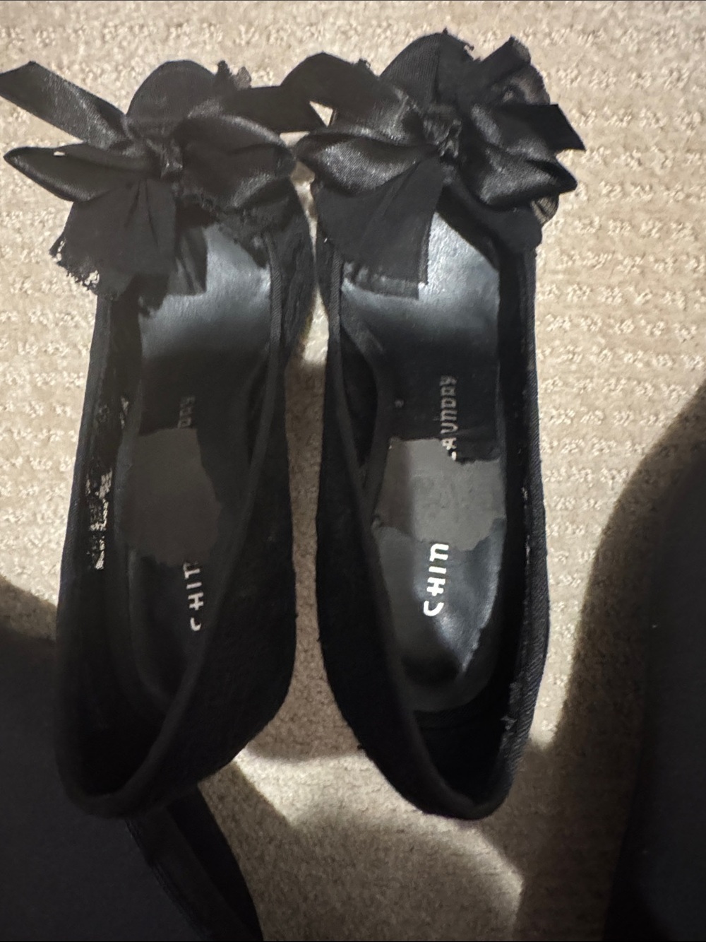 Chinese Laundry Black Bow heels